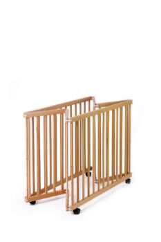 Baaloo Stijn Babybox – een stevige en stijlvolle babybox met een modern design, ontworpen voor veiligheid en comfort, perfect voor het creëren van een veilige speel- en rustplek voor je baby.