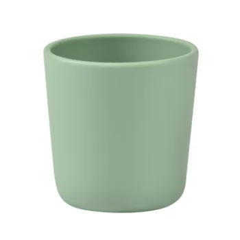 BEABA open beker – een ergonomische en stabiele kinderbeker zonder tuit, speciaal ontworpen voor kleine handjes, ideaal om zelfstandig drinken te bevorderen.